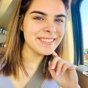 Meet your Posher, Brianna